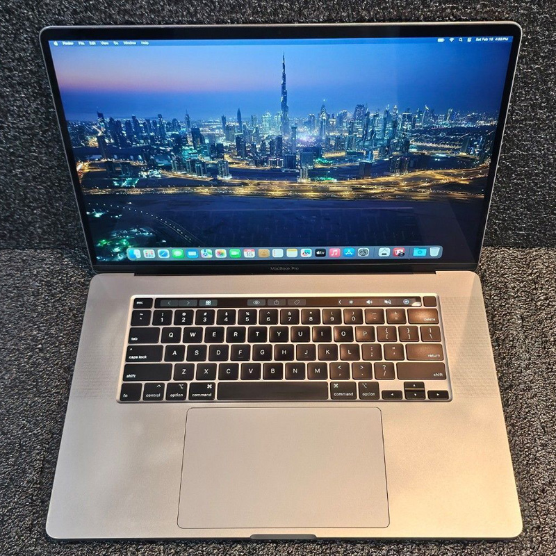 MacBook本体 MacBook Pro 16 2019 Core i9/64GB/512GB Apple MacBook Pro 2019 16インチ
