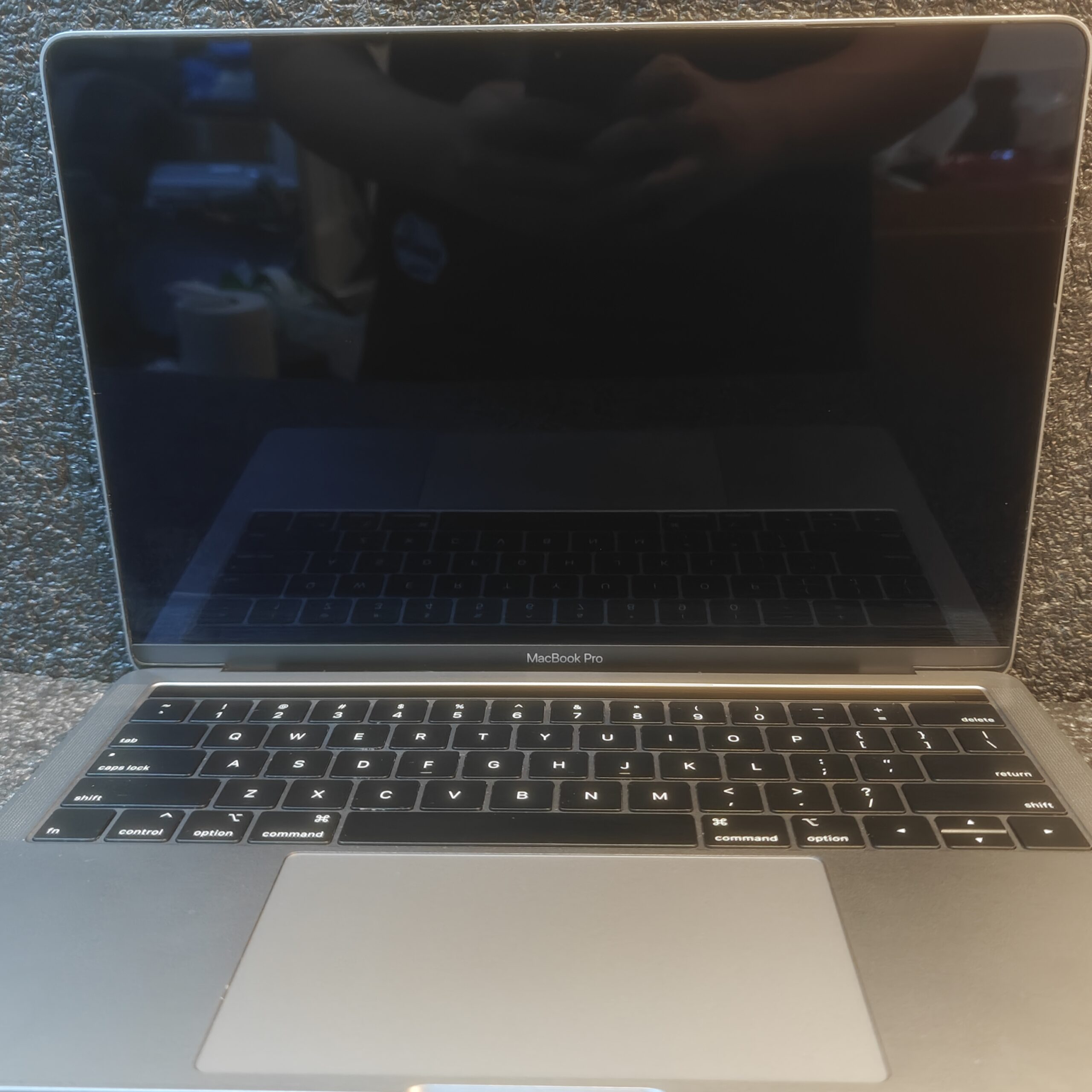 Apple MacBook Pro 13-inch (2018, Four Thunderbolt 3 Ports) - Image 2