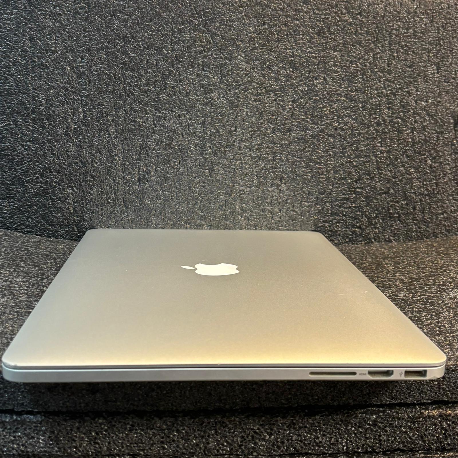 Apple MacBook Pro 15-inch Retina Late 2013 - Image 3